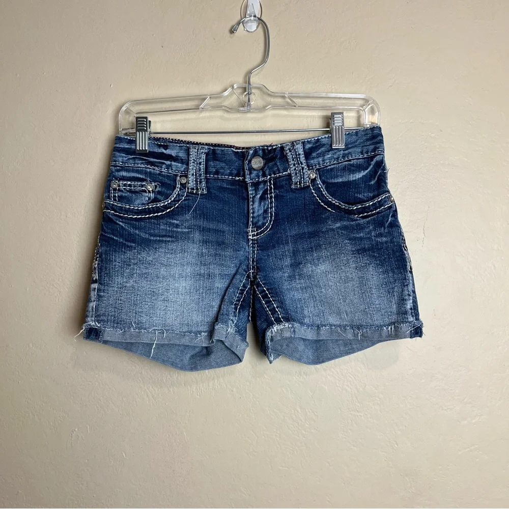 Maurices Womens Denim Jean Shorts Size 1/2 - Picture 12 of 12